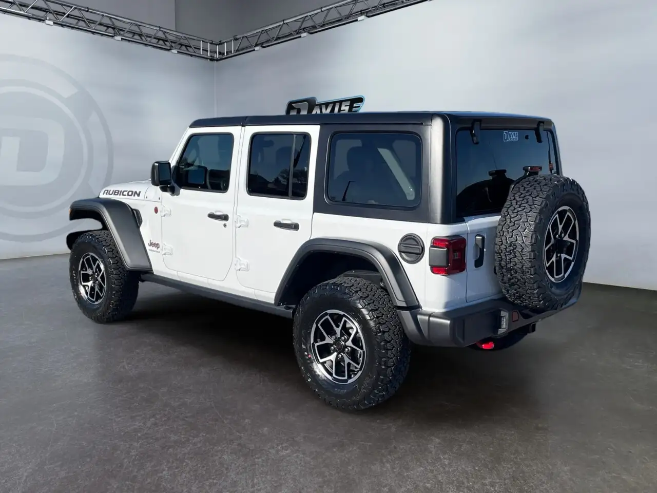 Jeep Wrangler снимка Jeep Wrangler