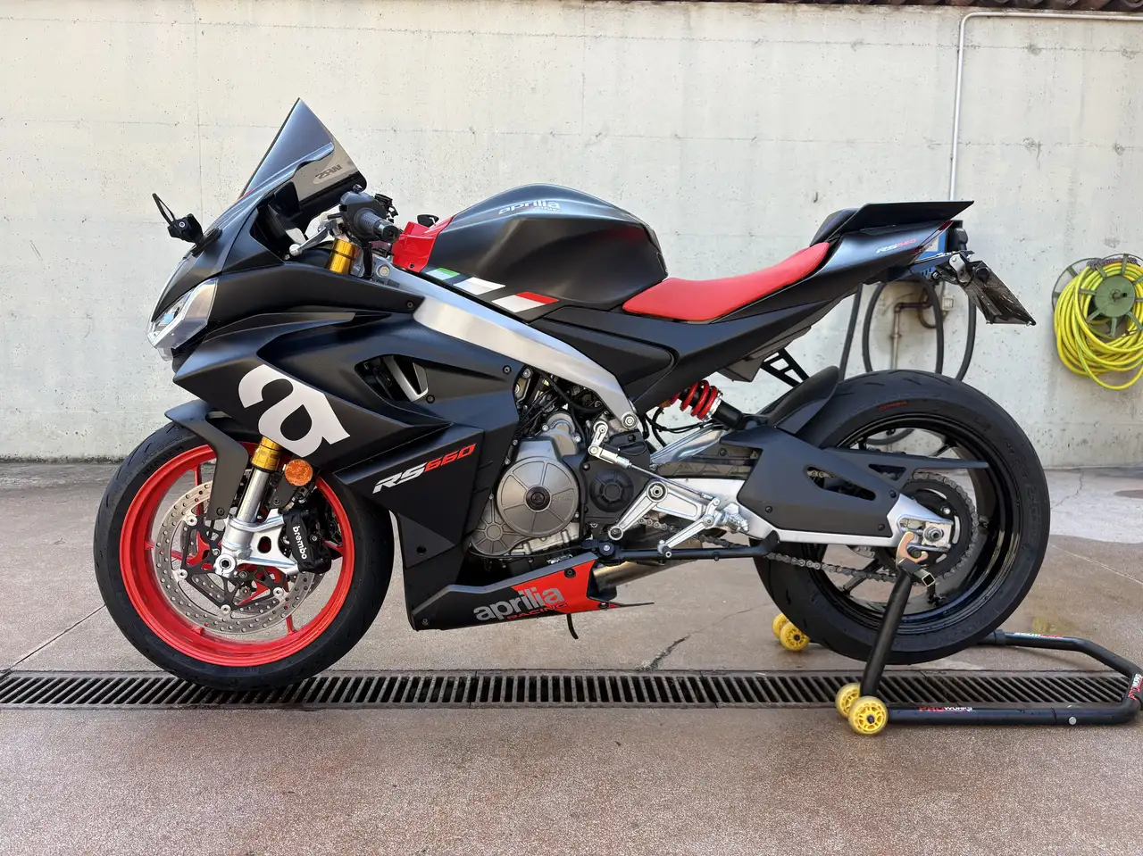 Aprilia RS 660