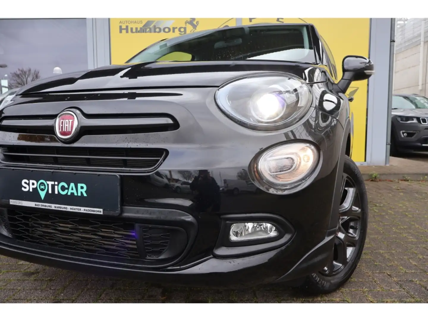 Fiat 500X City Look 1.4 MultiAir S-Design Navi Bi-Xenon Mehr Schwarz - 2