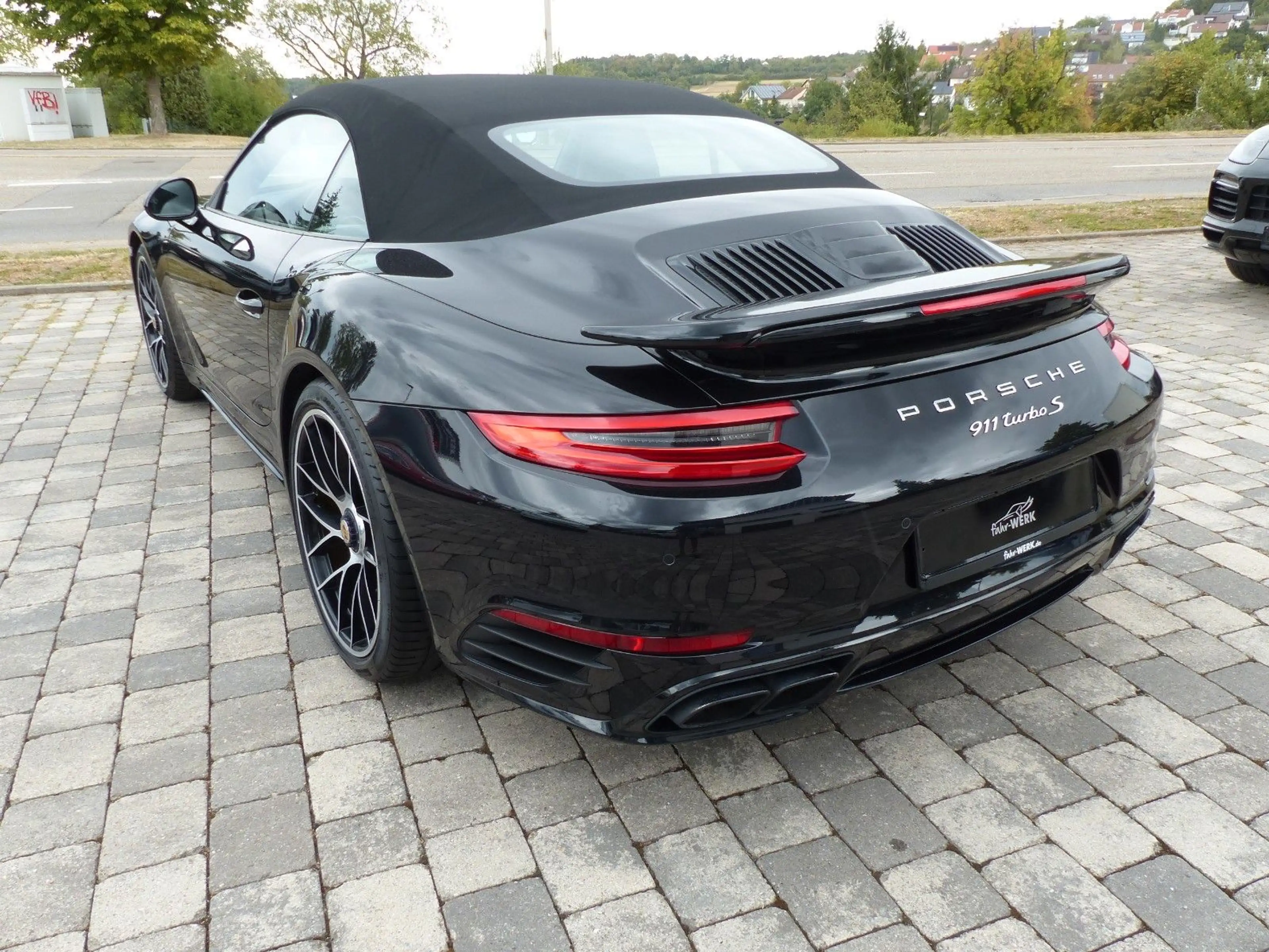 Porsche 991 Turbo S Cabrio 1.Hd TopExtras LNP: 231.300€ — photo 9
