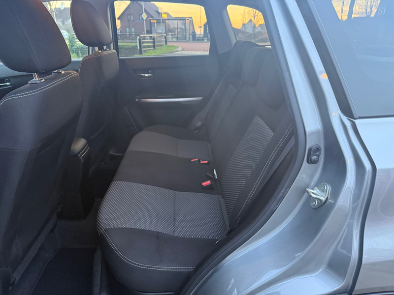 Suzuki Vitara 1.4 Boosterjet Select Smart Hybrid // 1500 kilo tr — photo 12