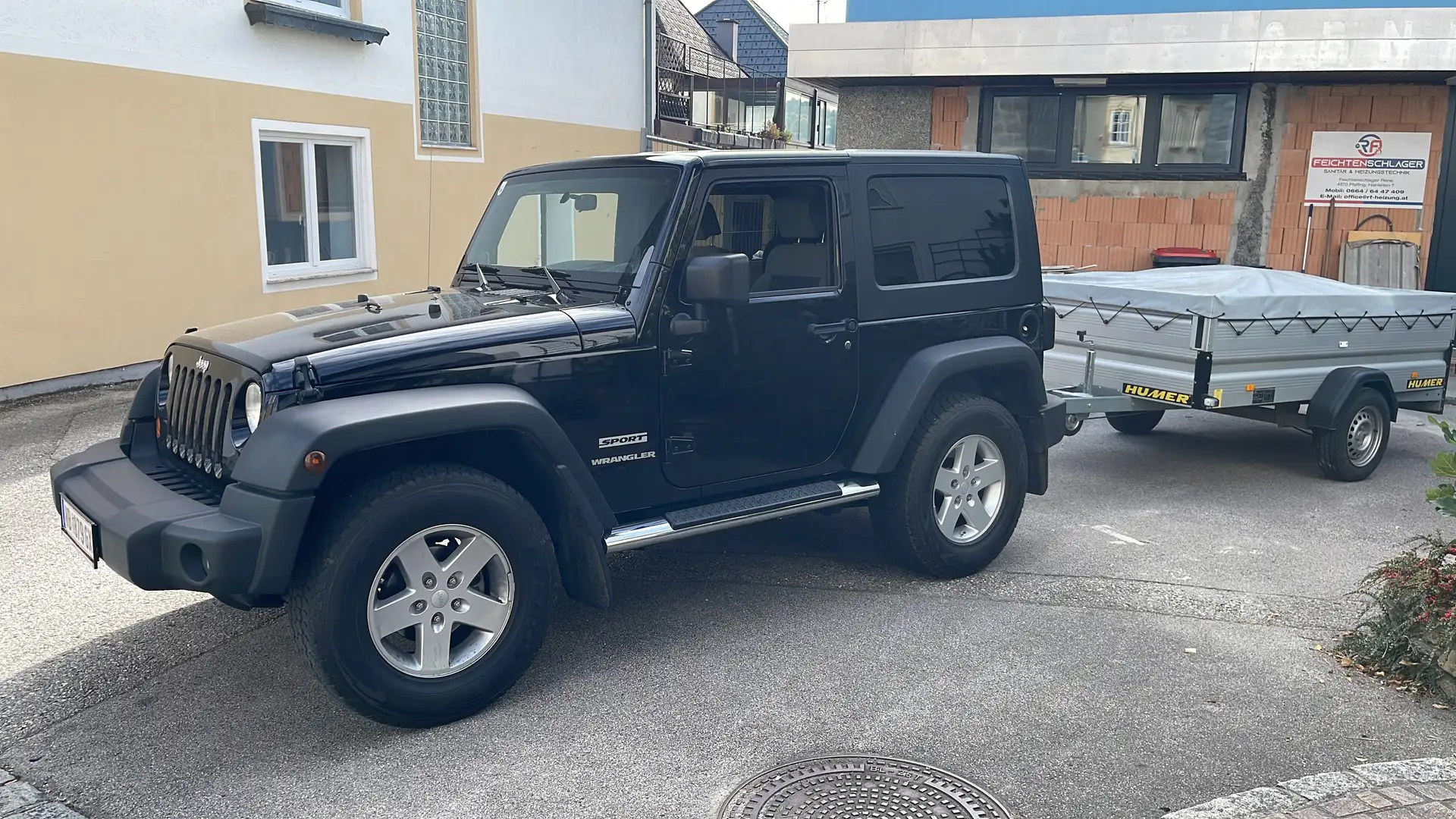 Jeep Wrangler Wrangler Sport 2,8 CRD Hardtop Aut. Sport Schwarz - 2