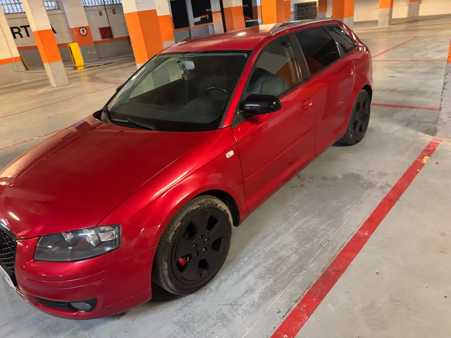 Audi A3 Sportback 2.0TDI Ambiente - 2