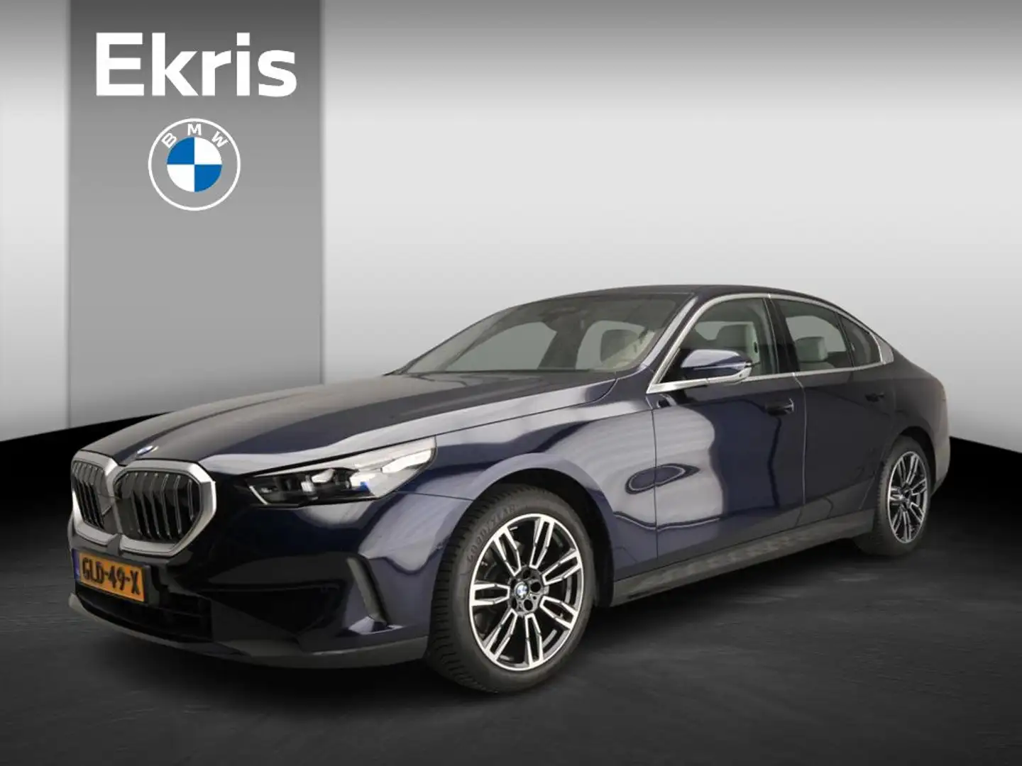 BMW 520 5 Serie Sedan 520i | LED | HUD | Sportstoelen | Ac Blau - 1