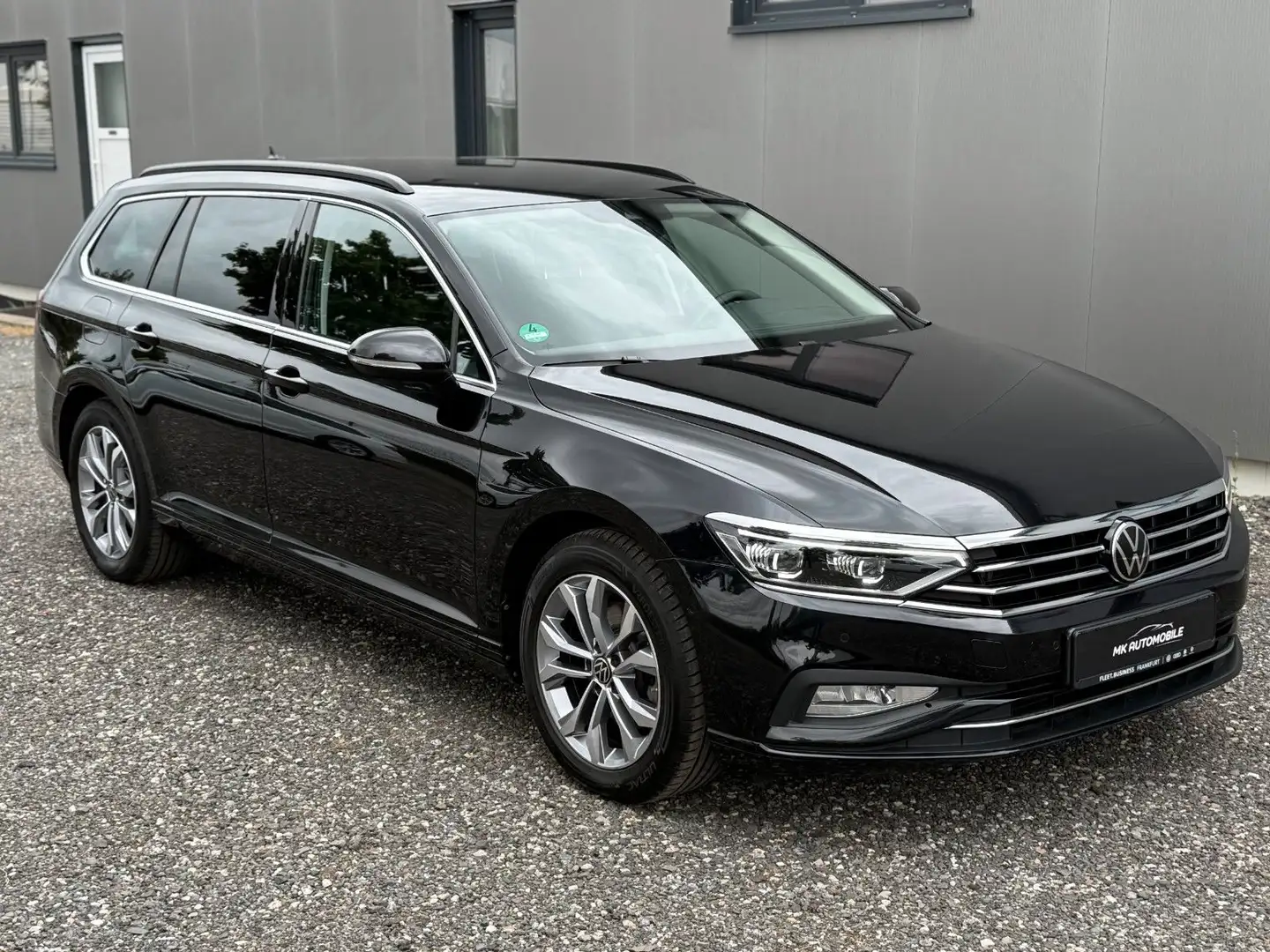 Volkswagen Passat Variant Passat Var. 2.0 DSG*ACC*DCC*MATRIX*VIRTUAL*STHZ Schwarz - 2