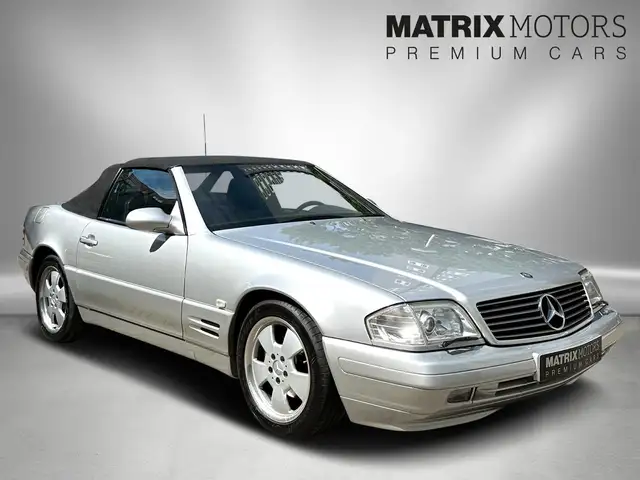 Mercedes-Benz SL view 5