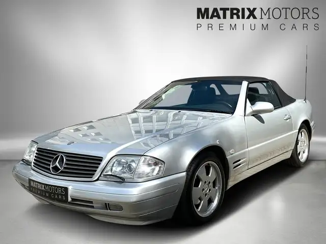 Mercedes-Benz SL view 25