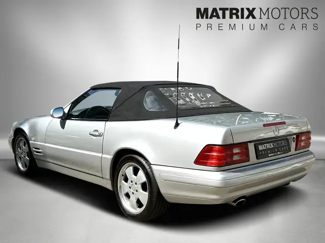 Mercedes-Benz SL view 14