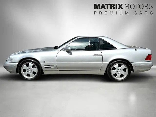 Mercedes-Benz SL view 22