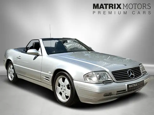 Mercedes-Benz SL view 13