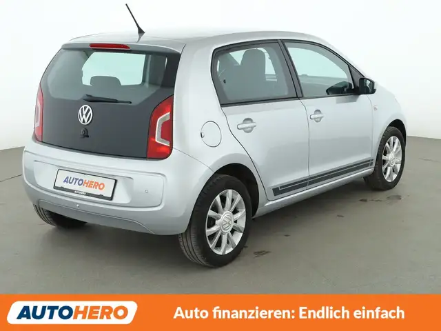 Volkswagen Up! view 6