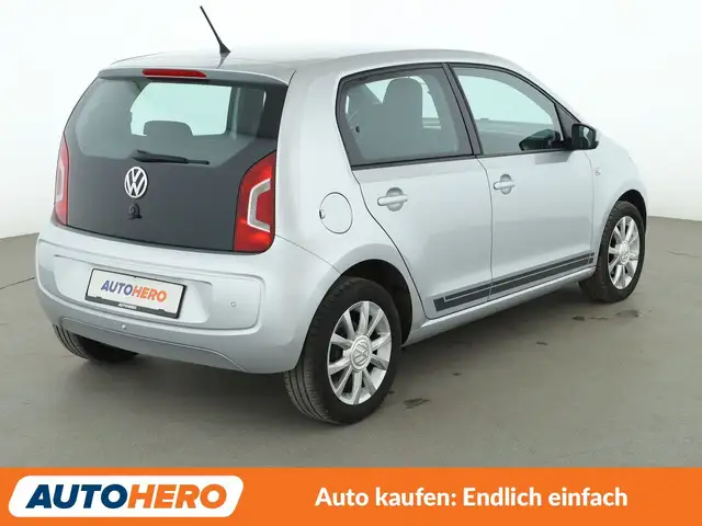 Volkswagen Up! view 6