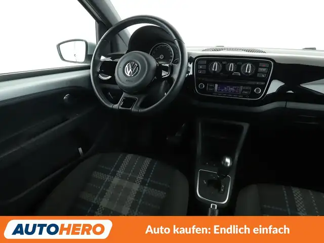 Volkswagen Up! view 13