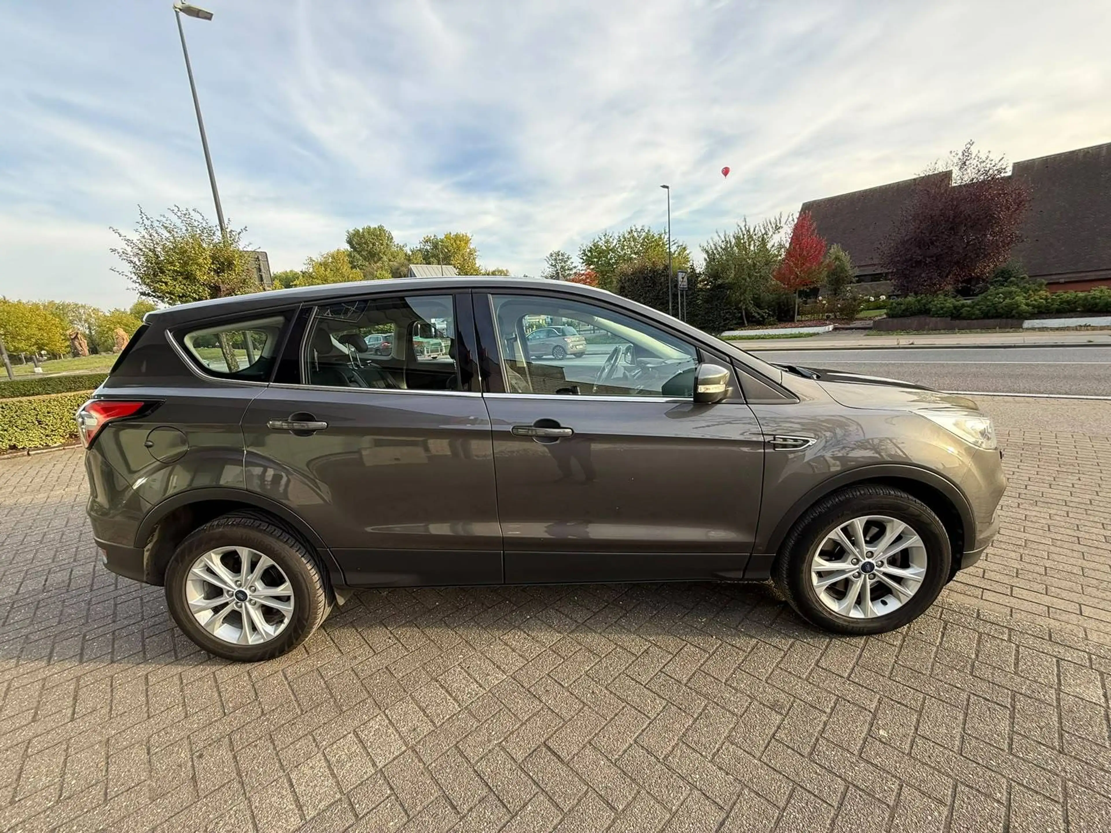 Ford Kuga Kuga 1.5 TDCi FWD Titanium PS — photo 5