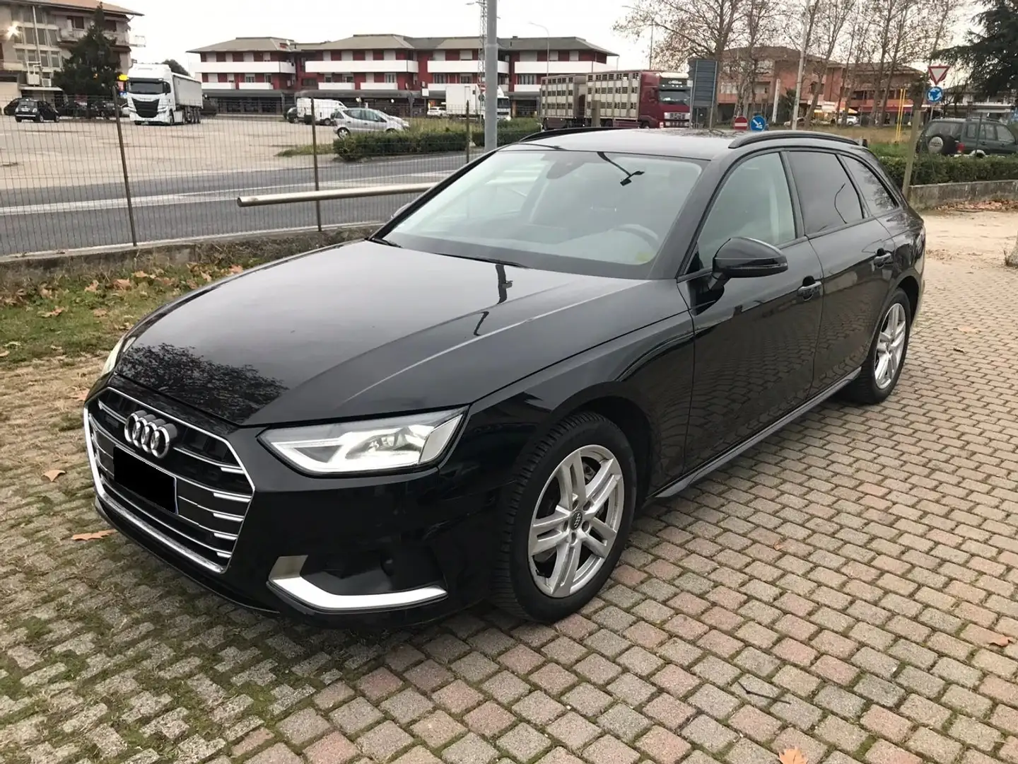 Audi A4 Avant 2.0 4.0 quattro TURBO DA REVISIONARE GRANDIN Nero - 2