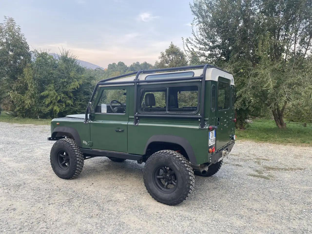 Land Rover Defender 90 2.5 td5 E SW, foto 2
