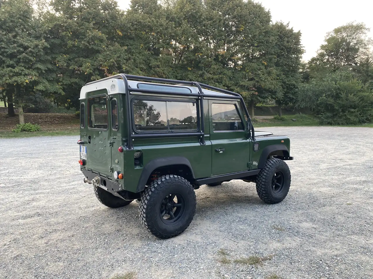 Land Rover Defender 90 2.5 td5 E SW, foto 3