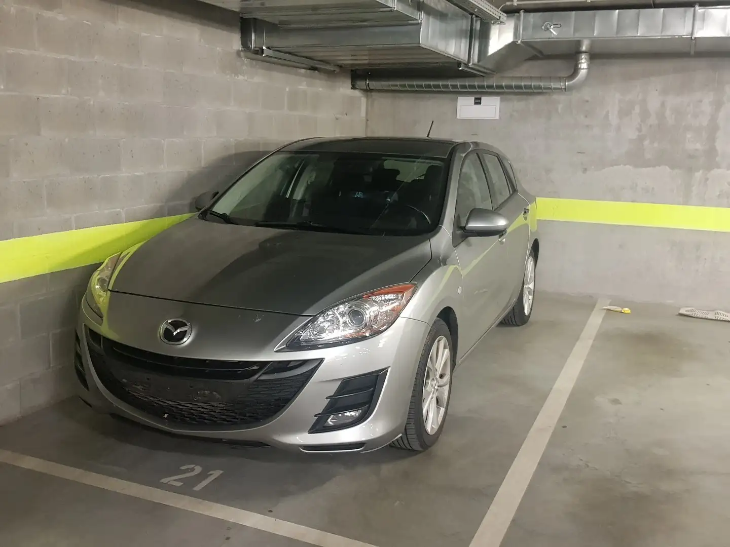 Mazda 3 1.6 MZR High-Line - 1