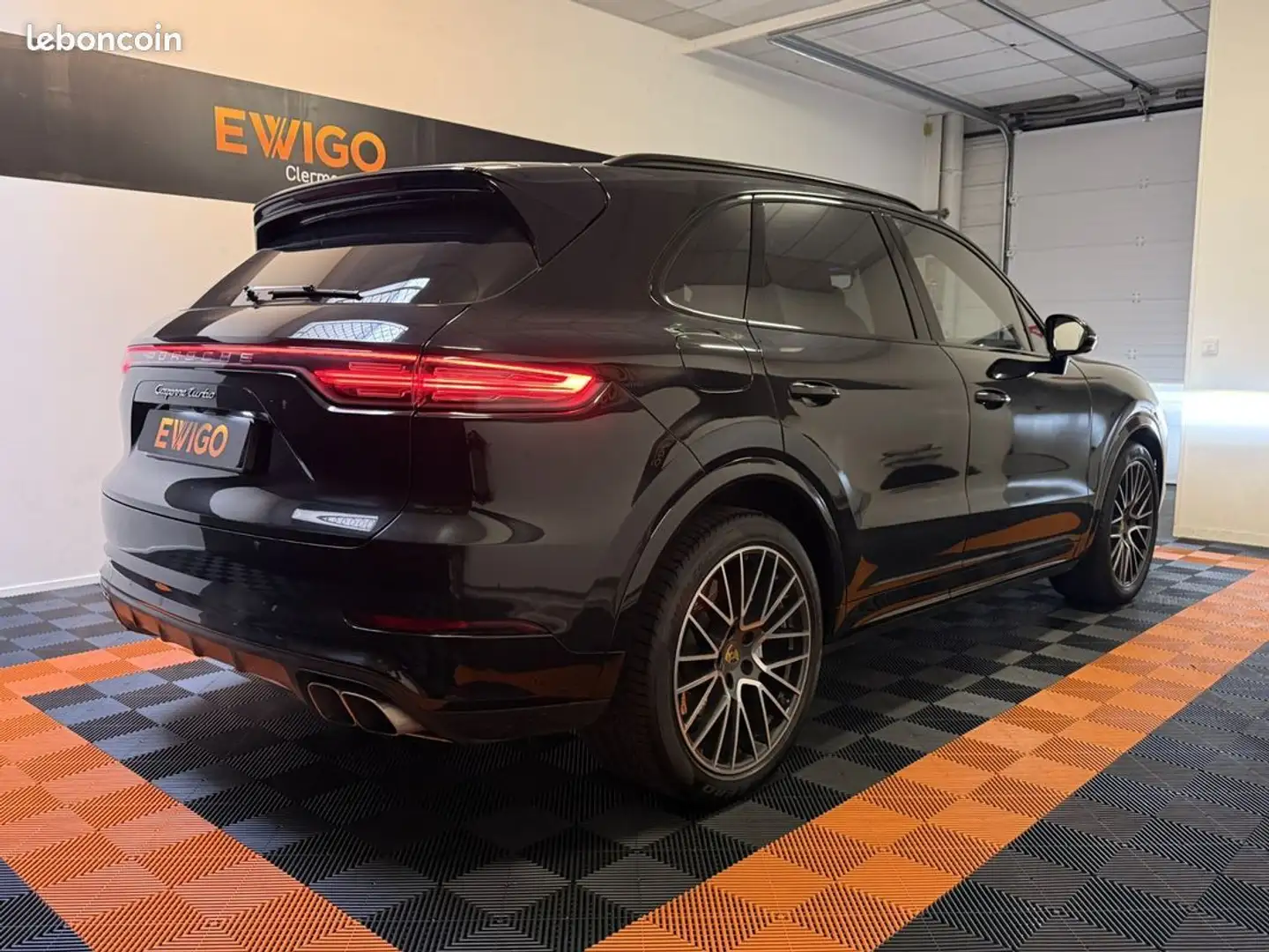 Porsche Cayenne 4.0 turbo 550ch bva pack chrono sport son burmester origine france cartographie hexadecimale Zwart - 2