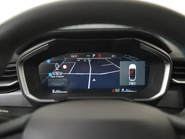 Lynk & Co 01 view 10