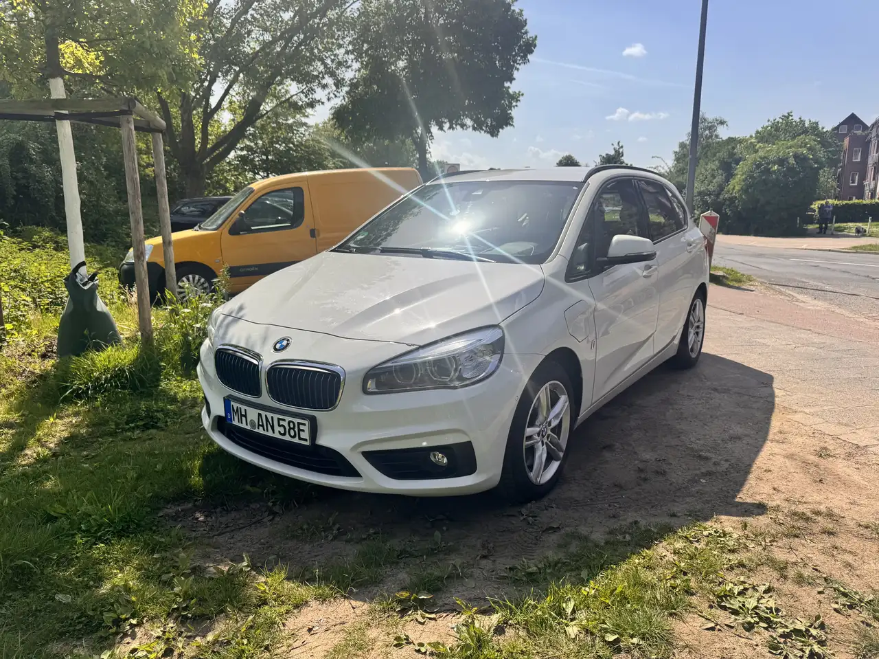 BMW 225