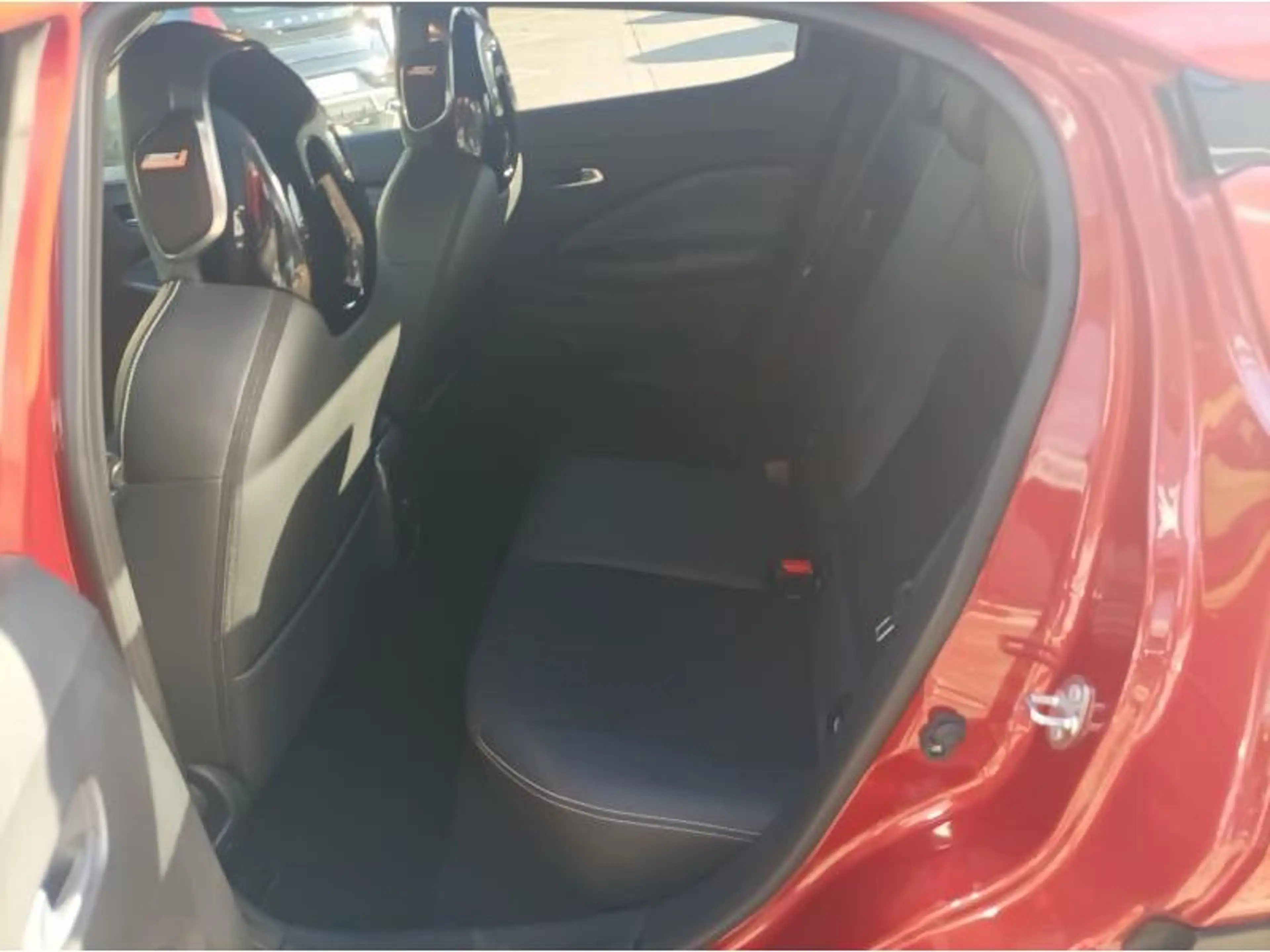 Nissan Juke — photo 13