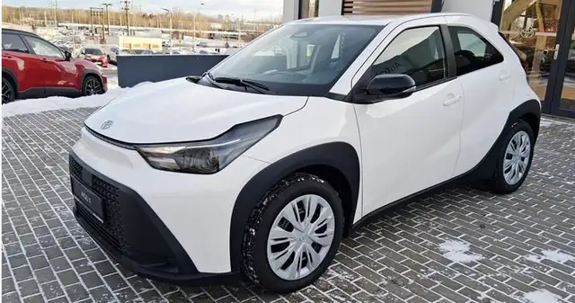 Toyota Aygo X HYBRID Play (MY2026) // ACC+ECC+Kamera+LM+SiHzg...