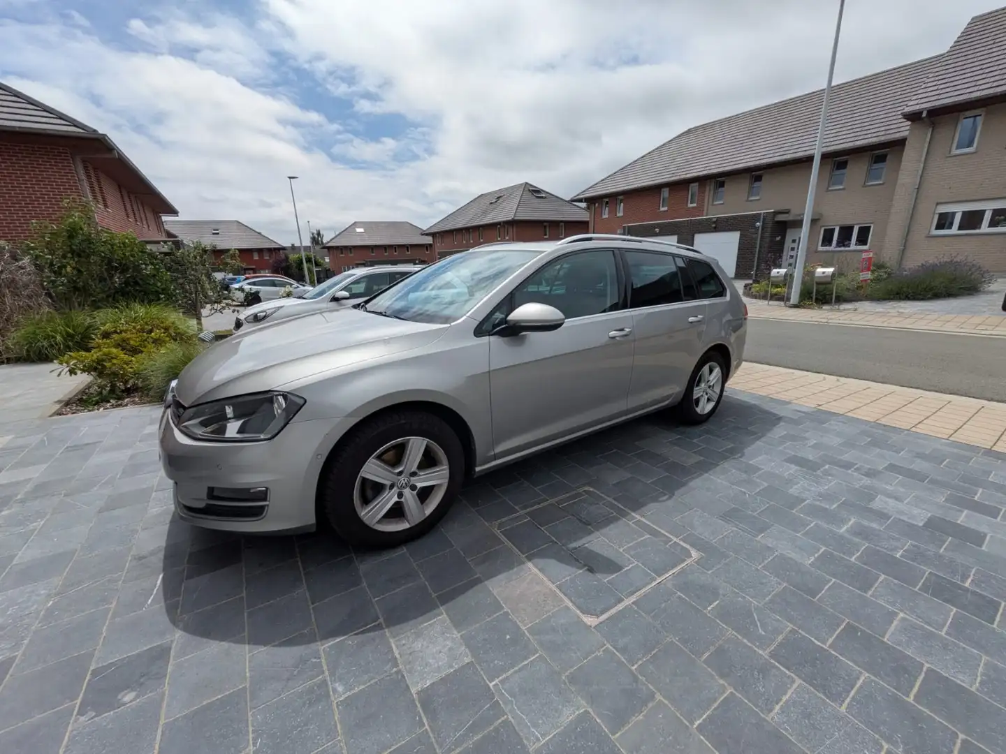 Volkswagen Golf Variant SW 1.6 TDI 110 Blue motion highline - 1