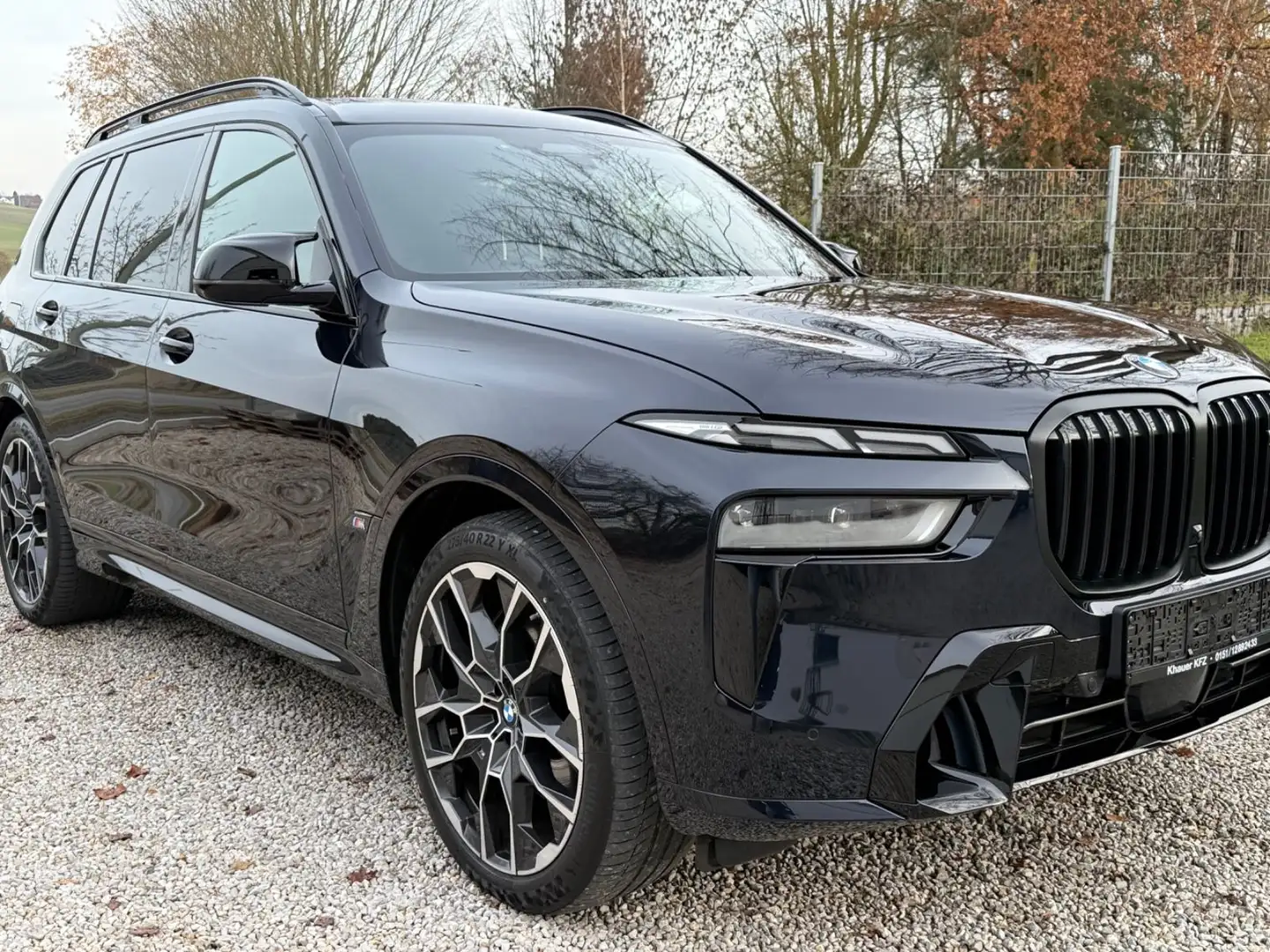 BMW X7 M60 Noir - 1