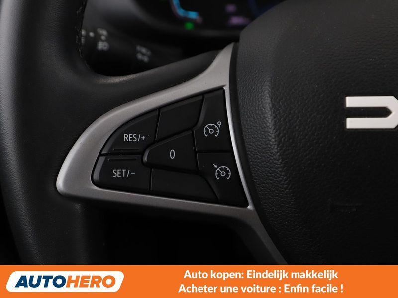 Dacia Jogger 1.6 Hybrid E-Tech Extreme — photo 15