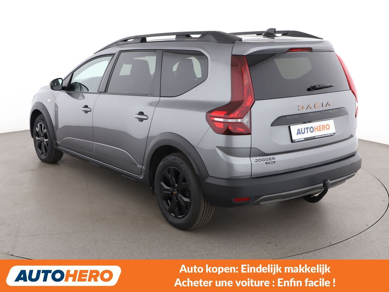 Dacia Jogger 1.6 Hybrid E-Tech Extreme — photo 4