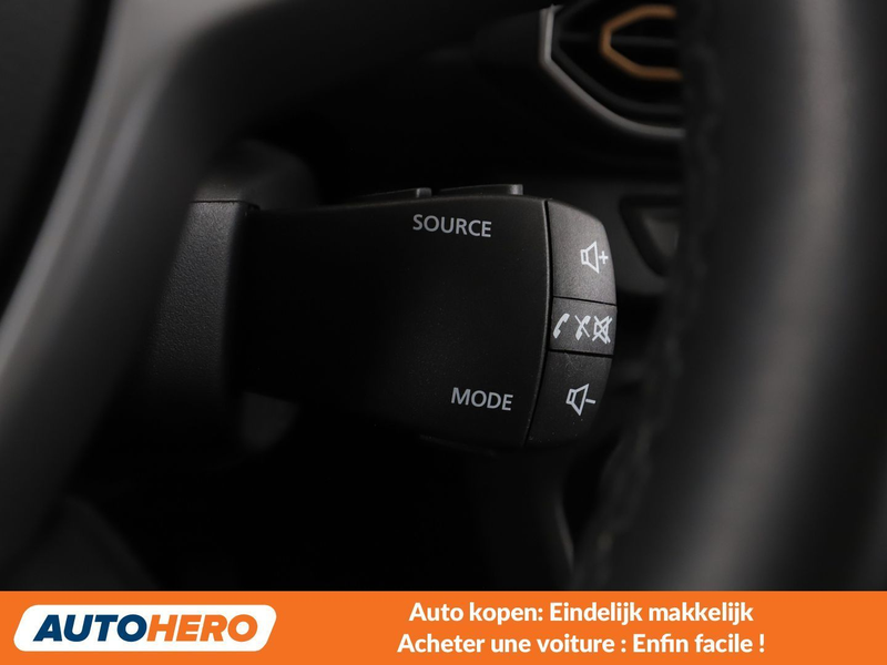 Dacia Jogger 1.6 Hybrid E-Tech Extreme — photo 14