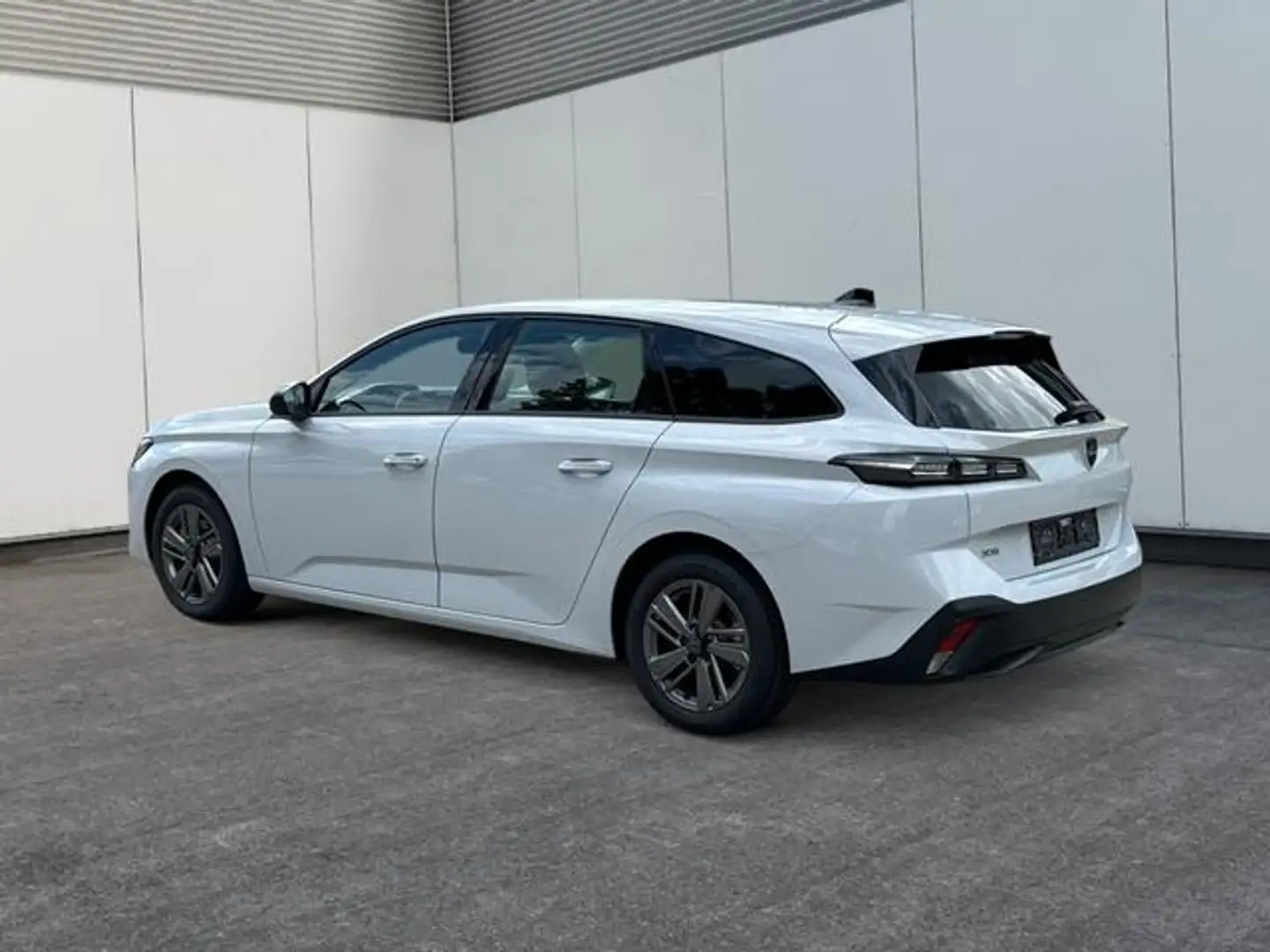 Peugeot 308 SW Active SHZ+ACC+KLIMA+LED+PDC+16'' ALU ... Weiß - 2