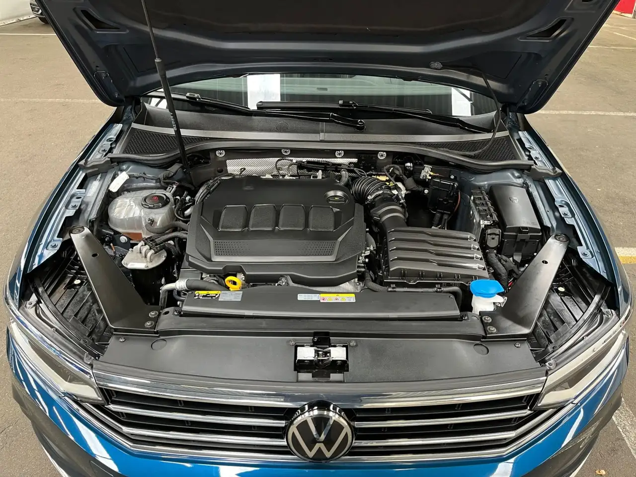 Volkswagen Passat Variant Elegance 2.0 TDI DSG, MATRIX/KAM/ 12