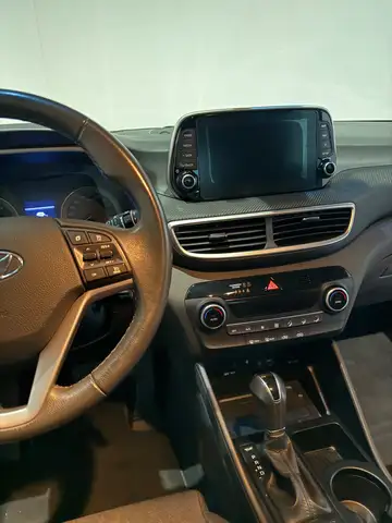 Hyundai Tucson view 13