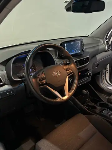 Hyundai Tucson view 10