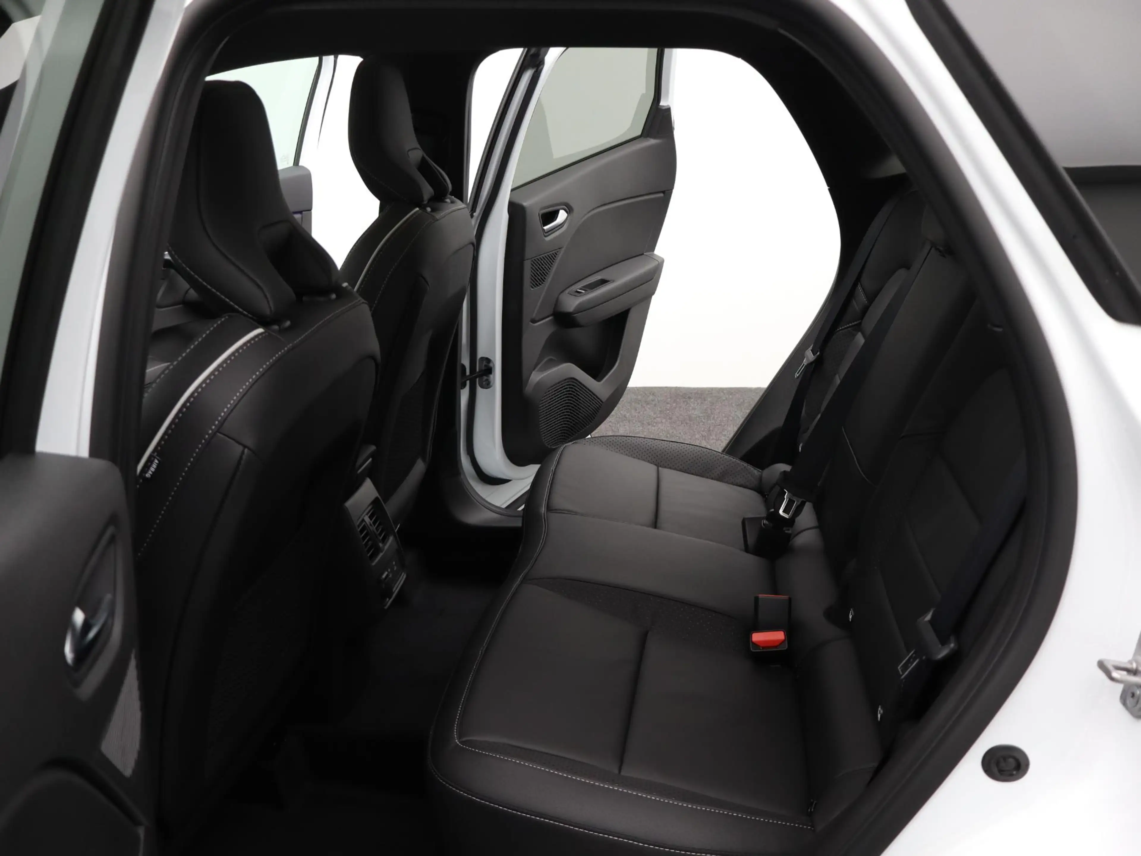 Mitsubishi Grandis 1.8 HEV Instyle | Harman Kardon | Lederen bekl. | — photo 14