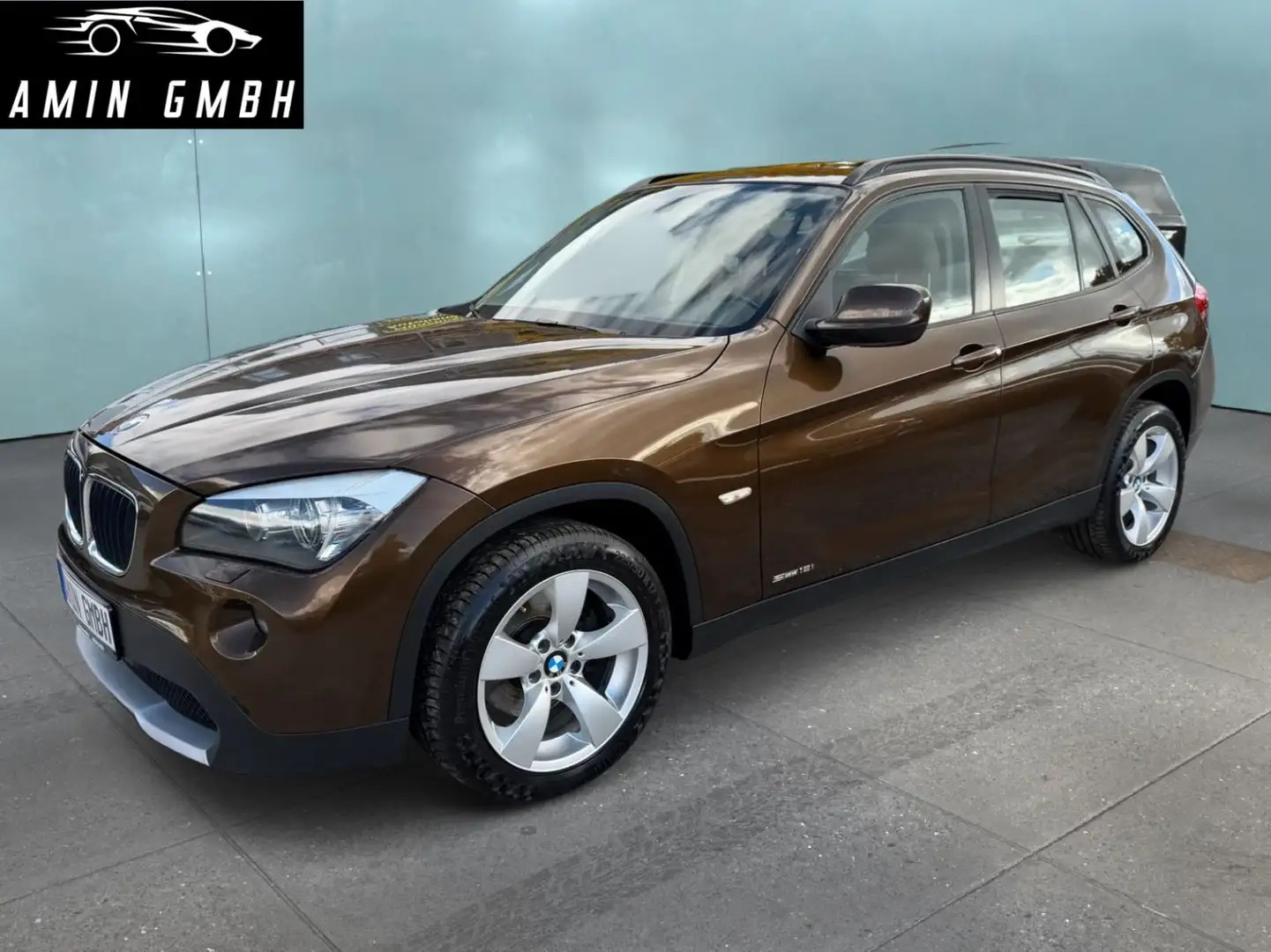 BMW X1 18 i sDrive Automatik Navi Leder Pano LED Brun - 1