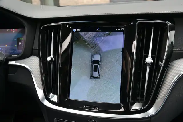Volvo V60 view 17