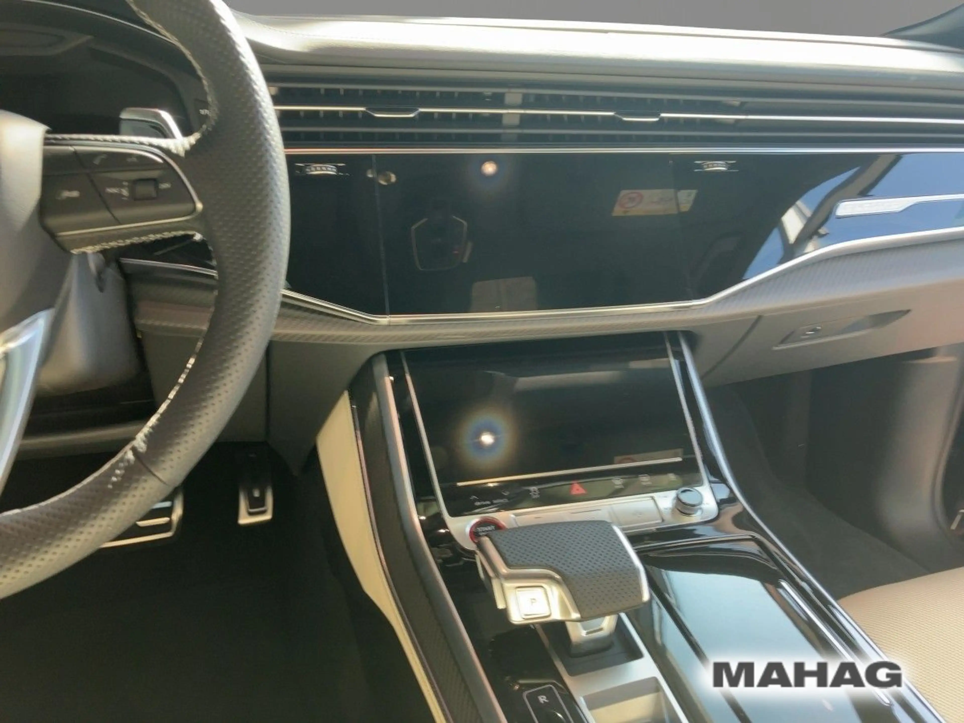 Audi RS Q8 SUV performance 471 kW tiptro nic — photo 11