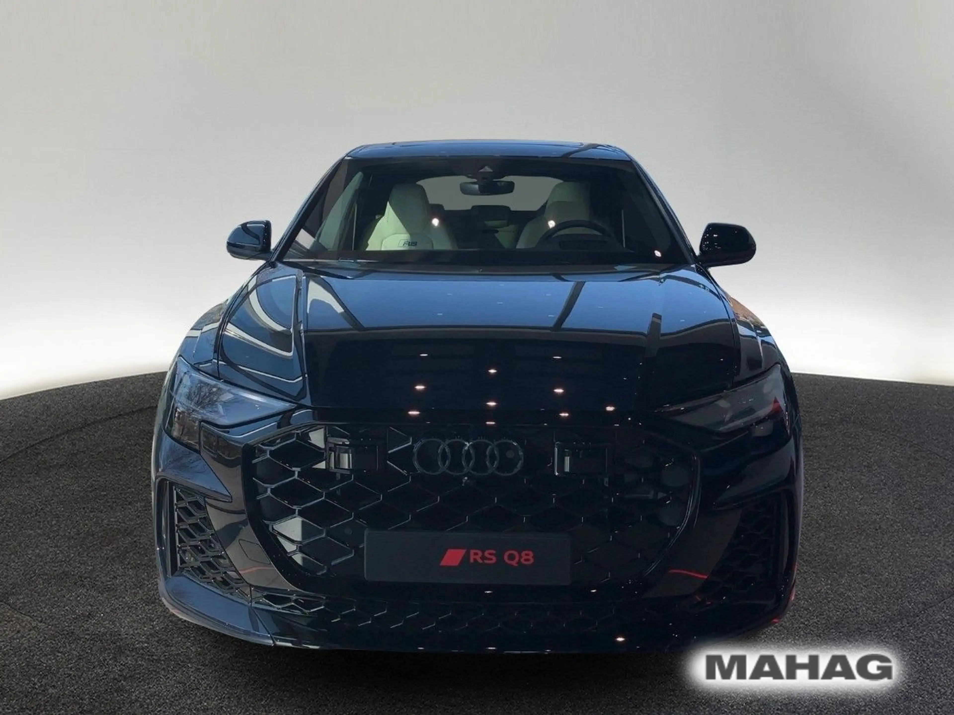 Audi RS Q8 SUV performance 471 kW tiptro nic — photo 3