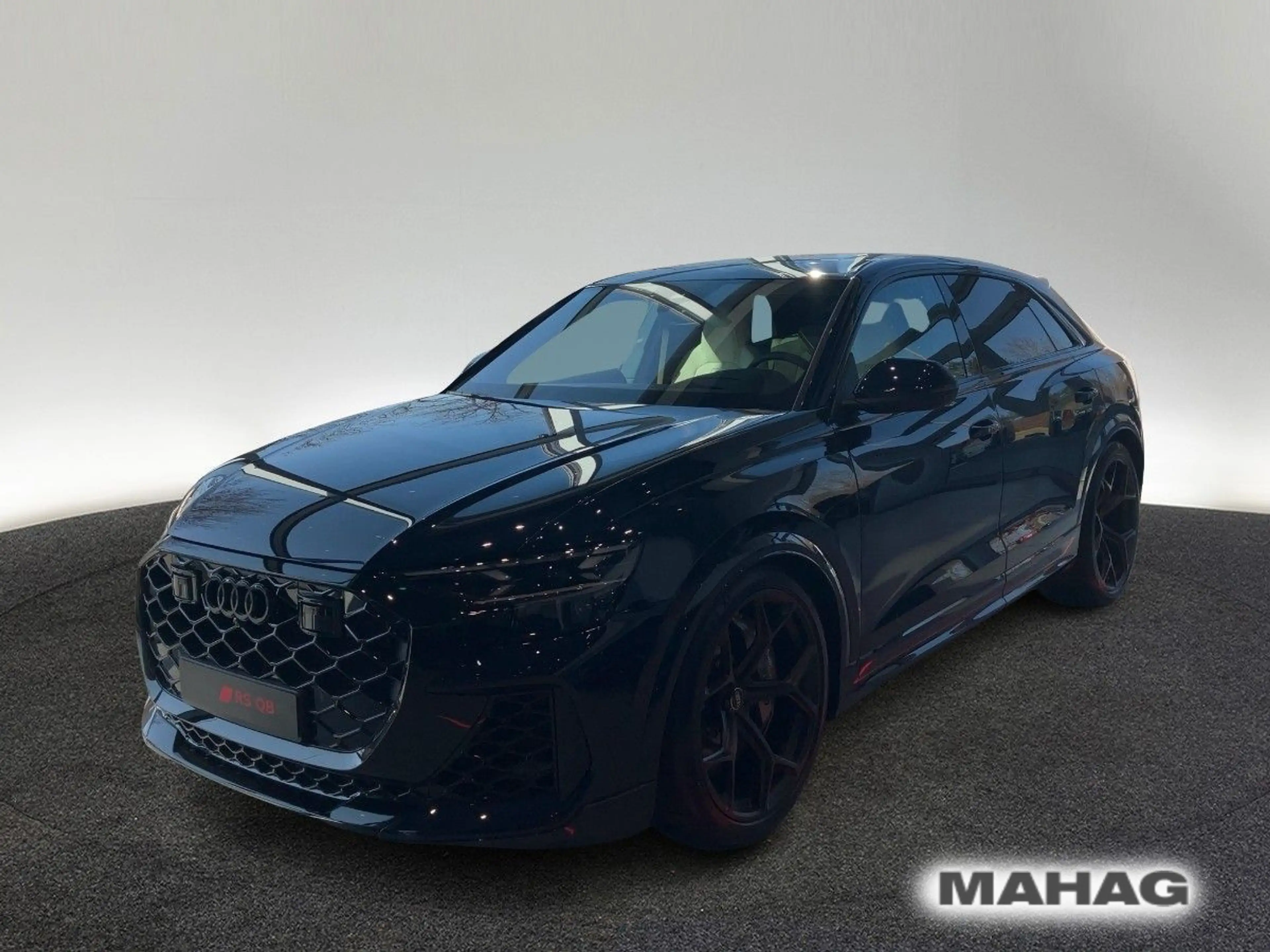 Audi RS Q8 SUV performance 471 kW tiptro nic