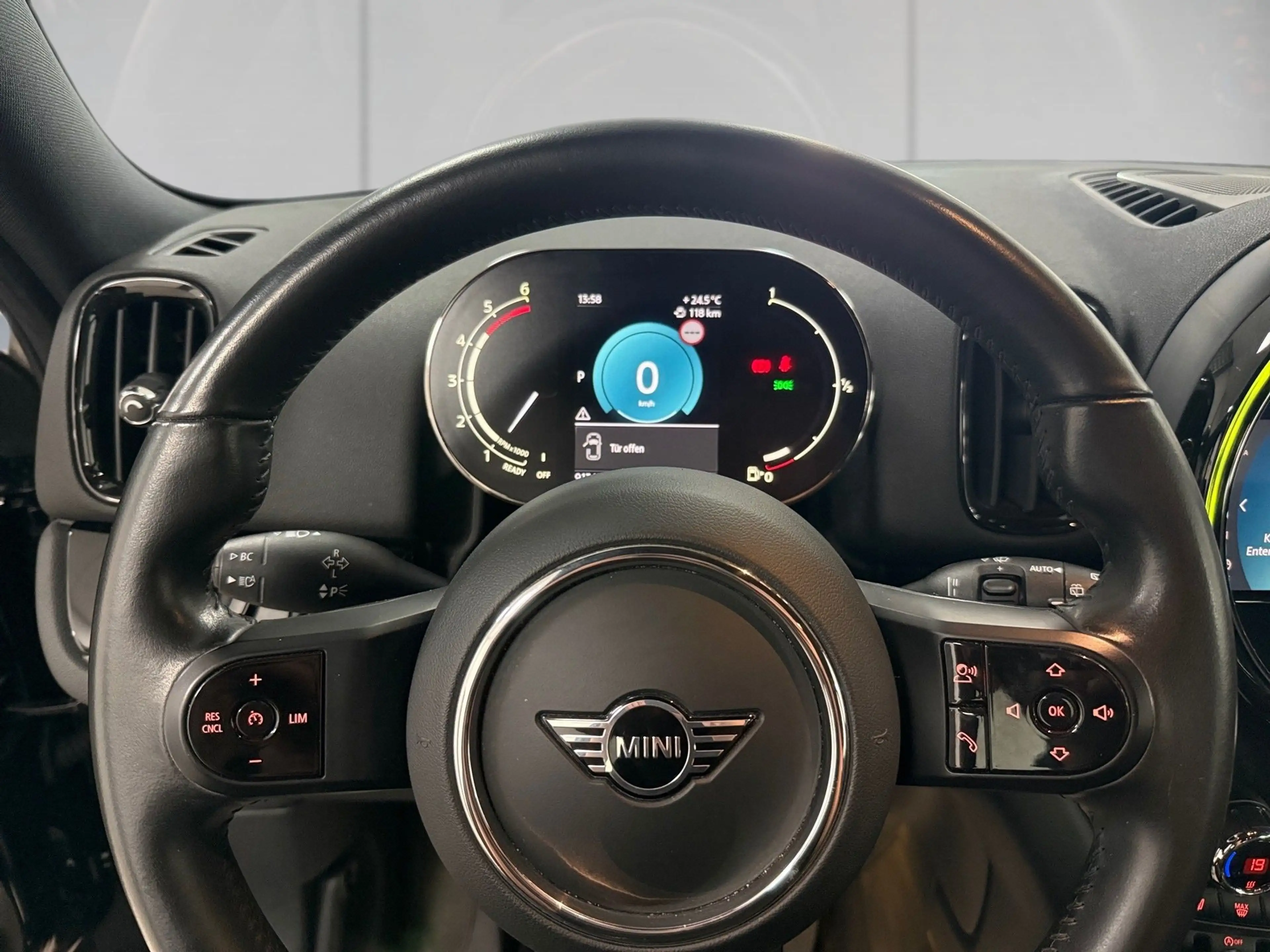 MINI Cooper D Countryman COUNTRYMAN Cooper D — photo 12