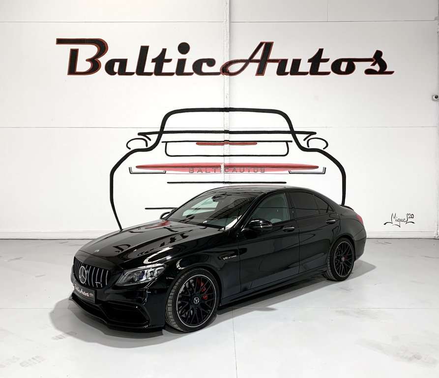 Mercedes-Benz C 63 AMG Mercedes-AMG S Estate - foto 1