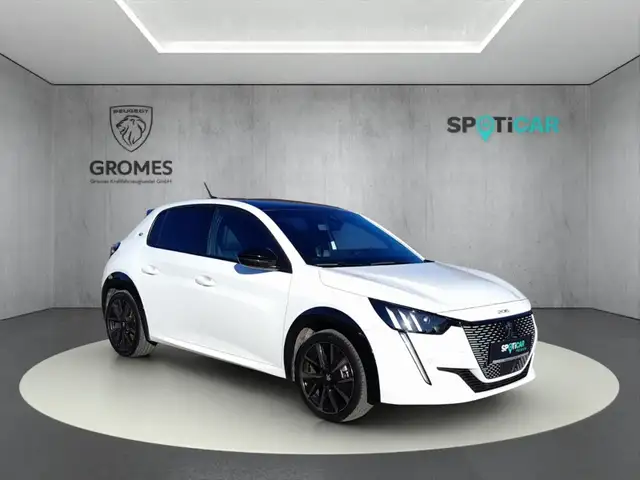 Peugeot 208 e- GT Pano SHZ LED ACC Navi DAB Klimaautom Digital