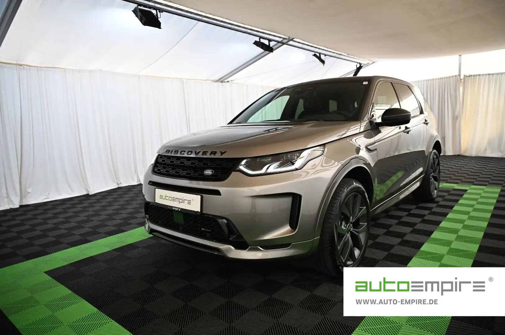 Land Rover Discovery Sport P200 AWD R-Dynamic HSE 77.000 EUR Срібний - 1