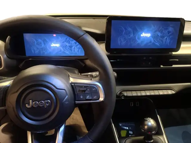 Jeep Avenger view 14