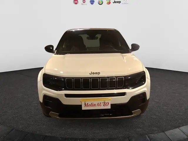 Jeep Avenger main image