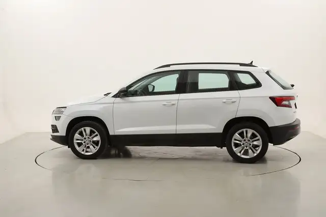 Skoda Karoq view 2