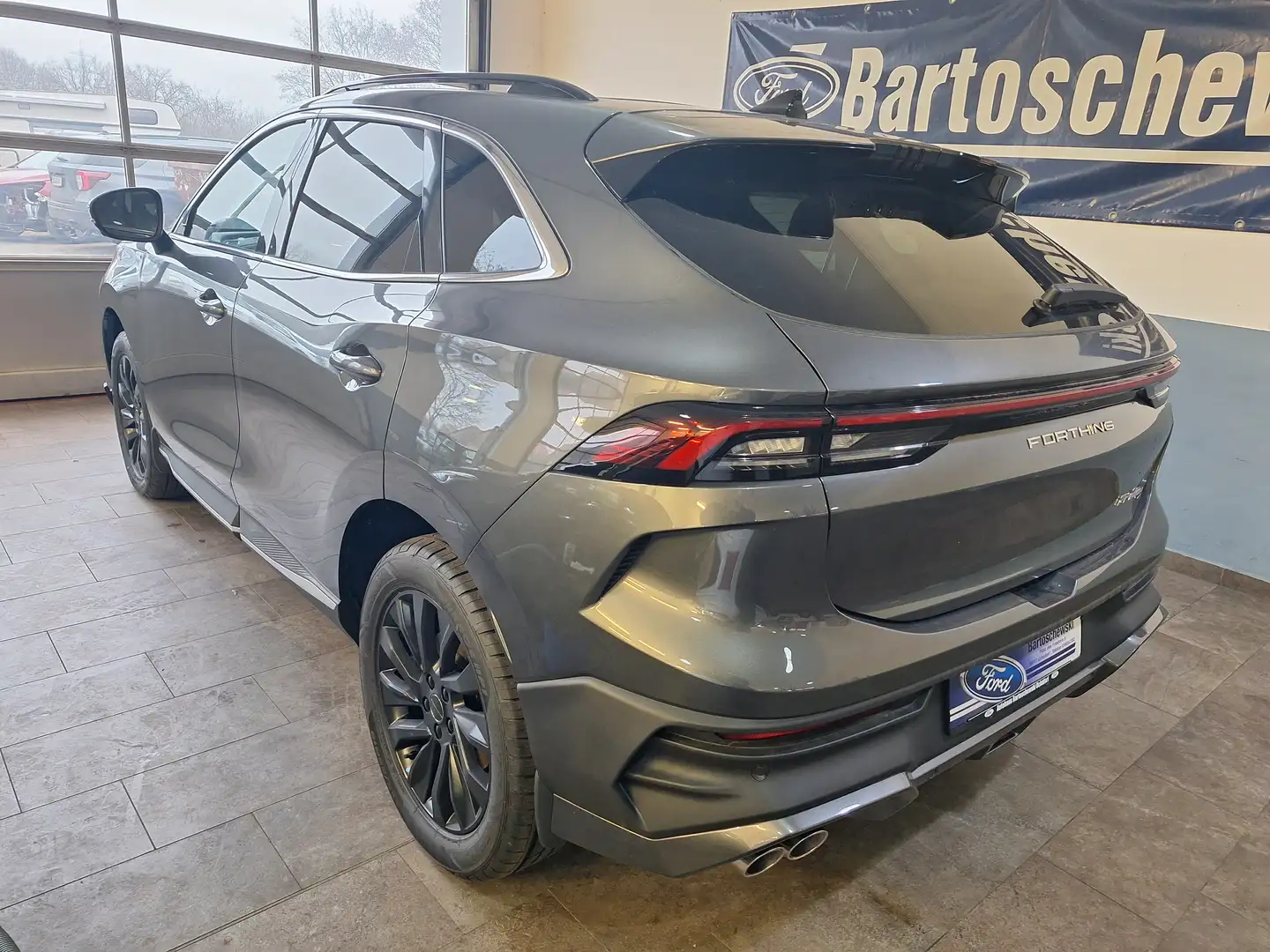 Forthing T5 Evo Exclusive Grau - 2